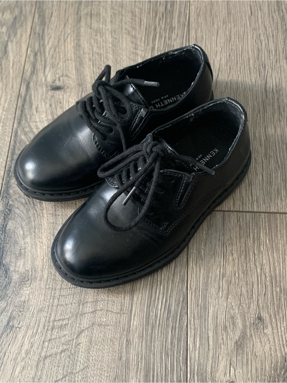 Kenneth Cole Kids Black Lace-Up Oxford Dress Shoes